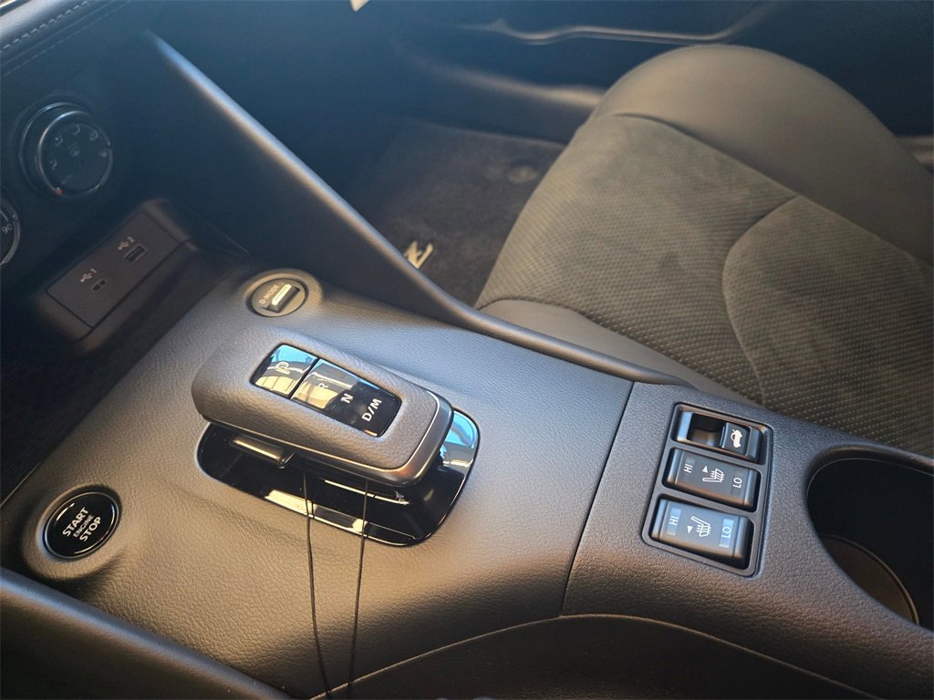 New 2024 Nissan Z Performance w/ Heritage Edition image 12