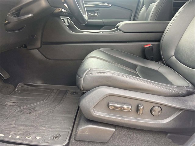 Used 2024 Honda Pilot EX-L image 10
