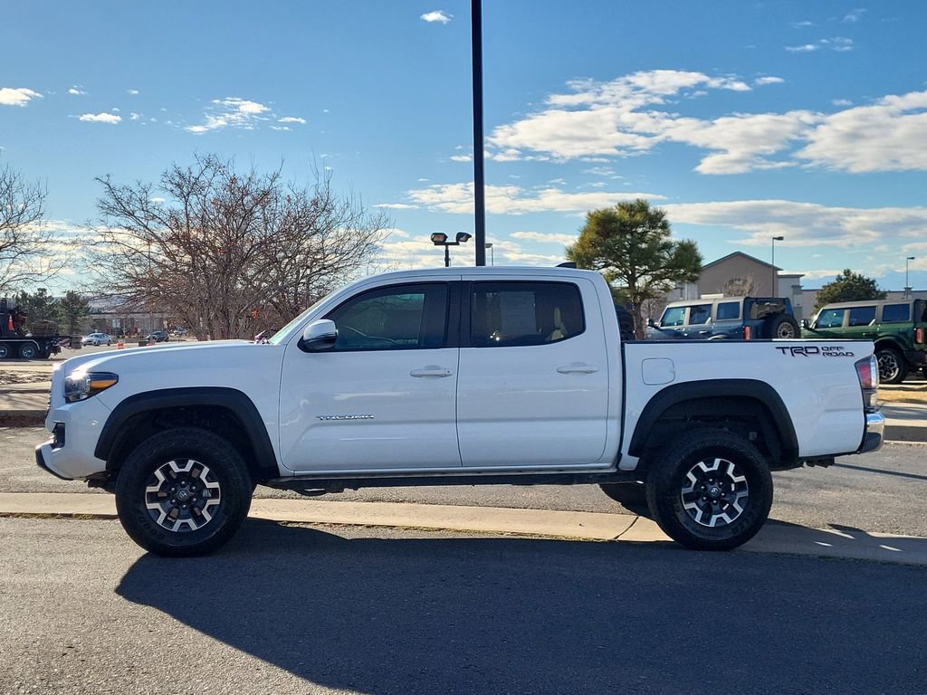 Used 2023 Toyota Tacoma TRD Off-Road image 7