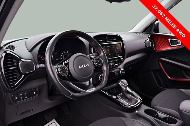Used 2022 Kia Soul Turbo image 12