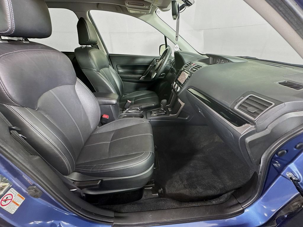 Used 2017 Subaru Forester 2.5i Touring AWD/4WD image 36
