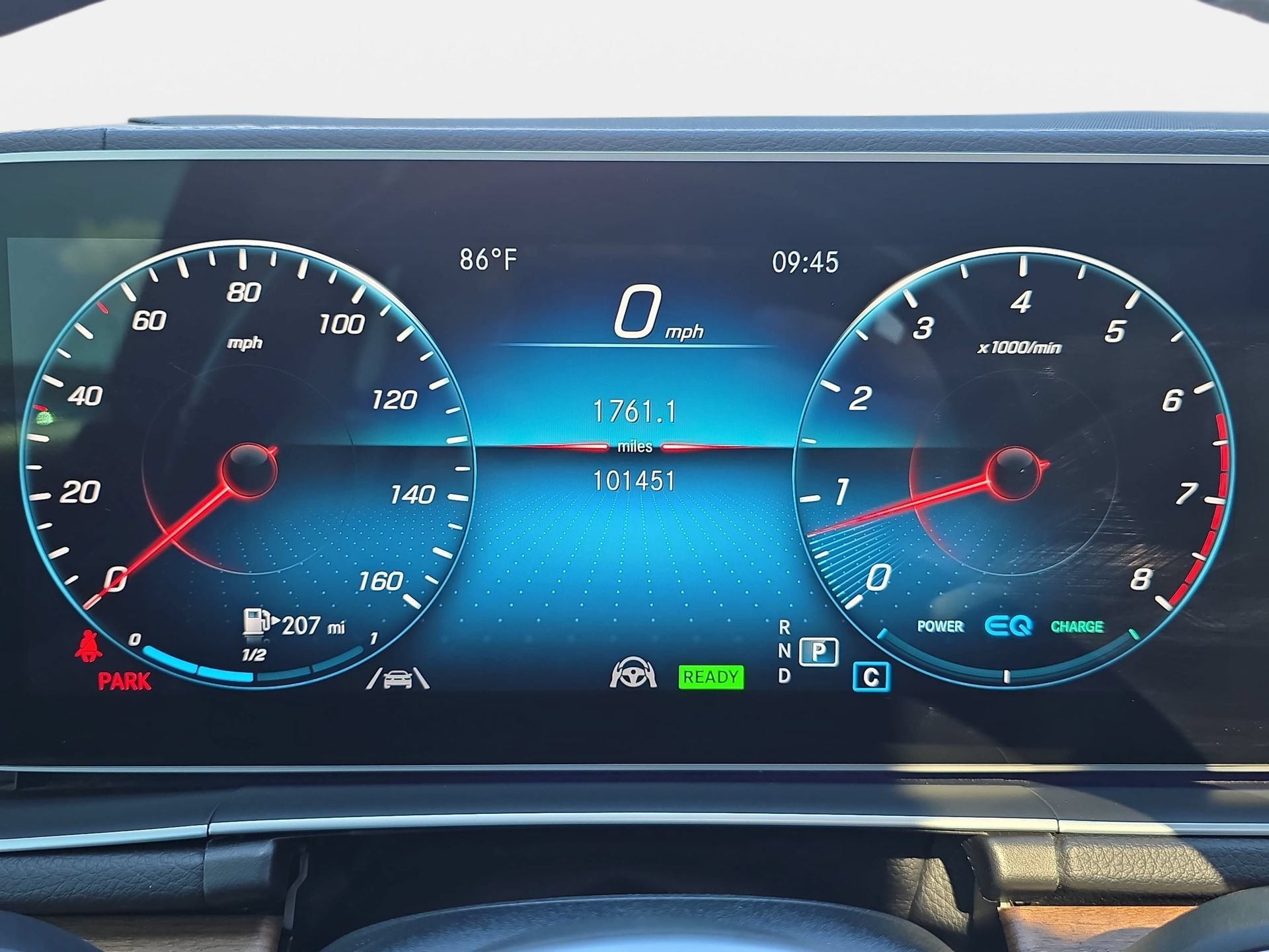 Used 2021 Mercedes-Benz GLE 450 4MATIC image 19