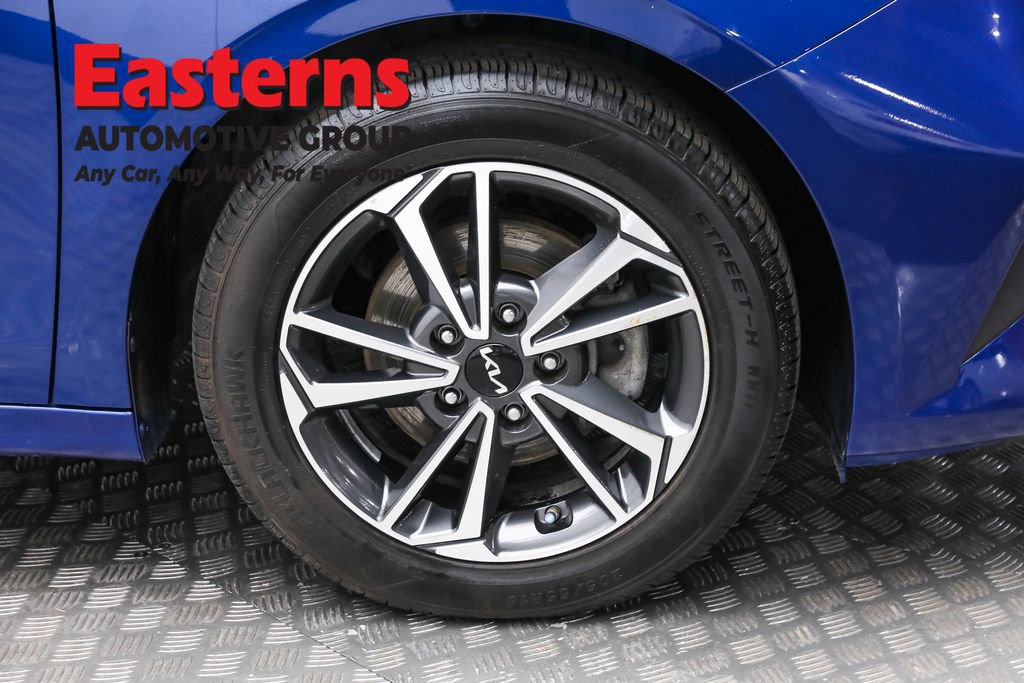 Used 2022 Kia Forte LXS w/ LXS Technology Package image 31