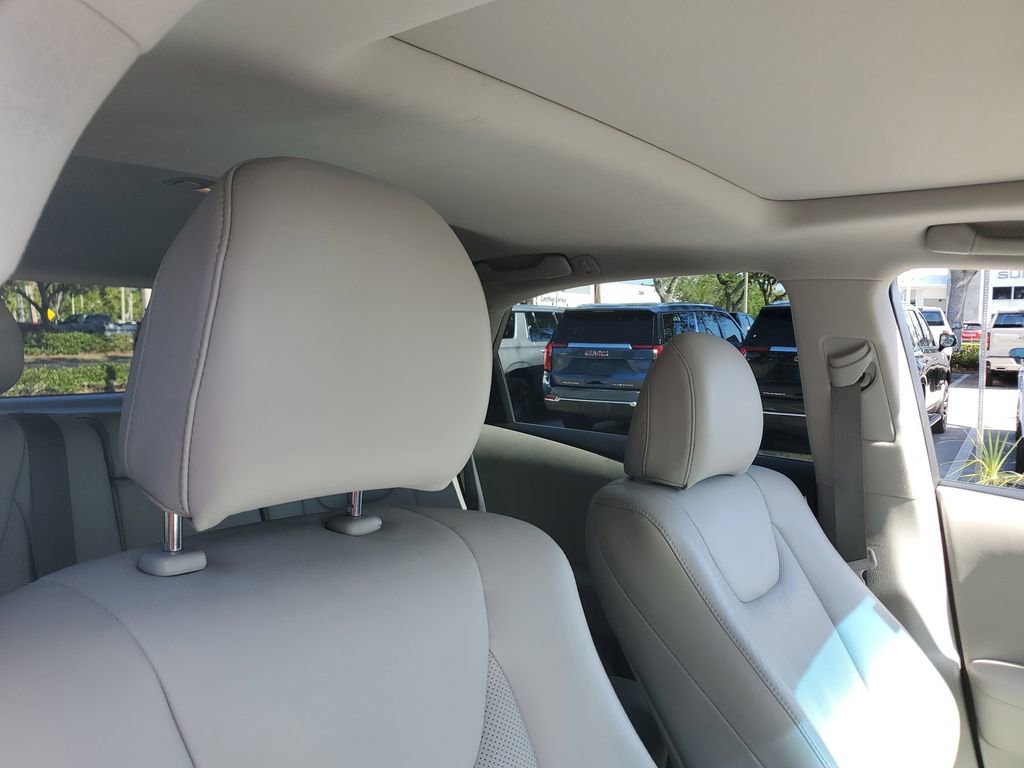 Used 2011 Lexus RX 350 AWD w/ Premium Pkg image 24