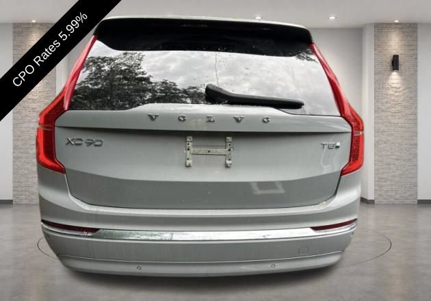 Used 2025 Volvo XC90 T8 Ultra AWD/4WD image 12