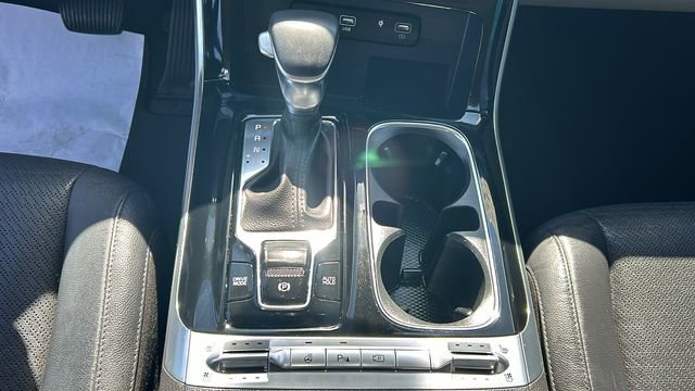 Used 2024 Kia Carnival SX Prestige FWD image 22