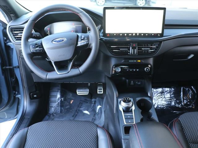 Used 2024 Ford Escape ST-Line w/ Equipment Group 301A image 17