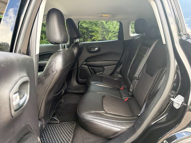 Used 2018 Jeep Compass Latitude w/ Popular Equipment Group AWD/4WD image 17