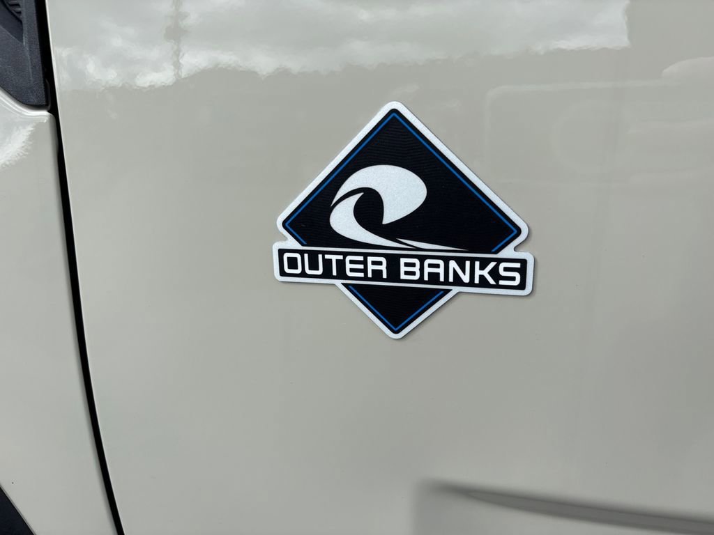 Used 2025 Ford Bronco Sport Outer Banks w/ Outer Banks Tech Package+ image 32