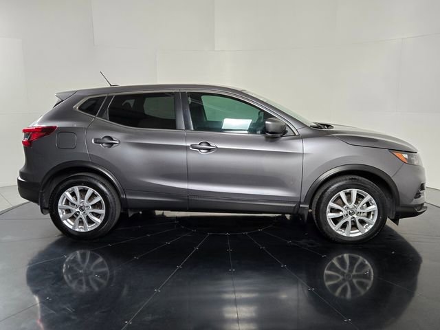 Used 2022 Nissan Rogue Sport S image 7