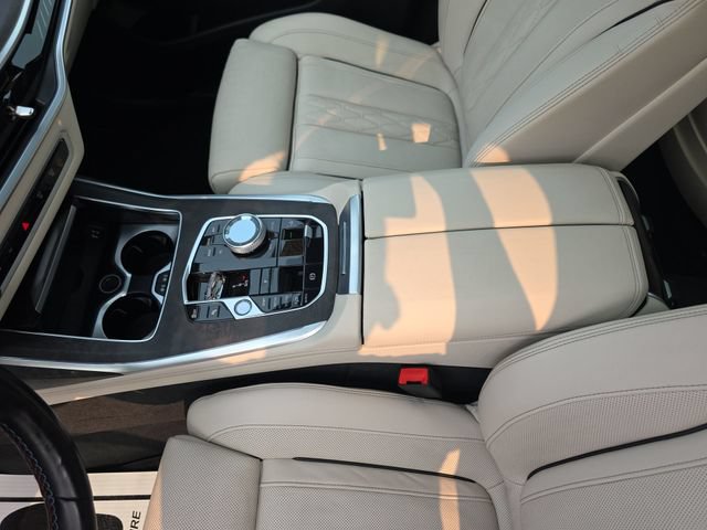 Used 2023 BMW X7 M60i w/ Executive Package AWD/4WD image 21