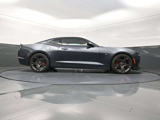 Used 2020 Chevrolet Camaro SS RWD image 35