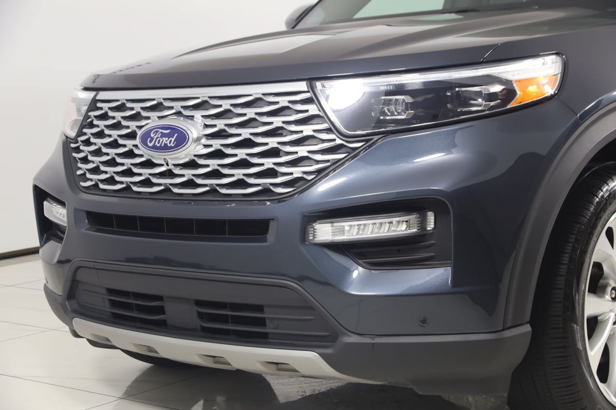 Used 2022 Ford Explorer Platinum w/ Equipment Group 601A AWD/4WD image 55