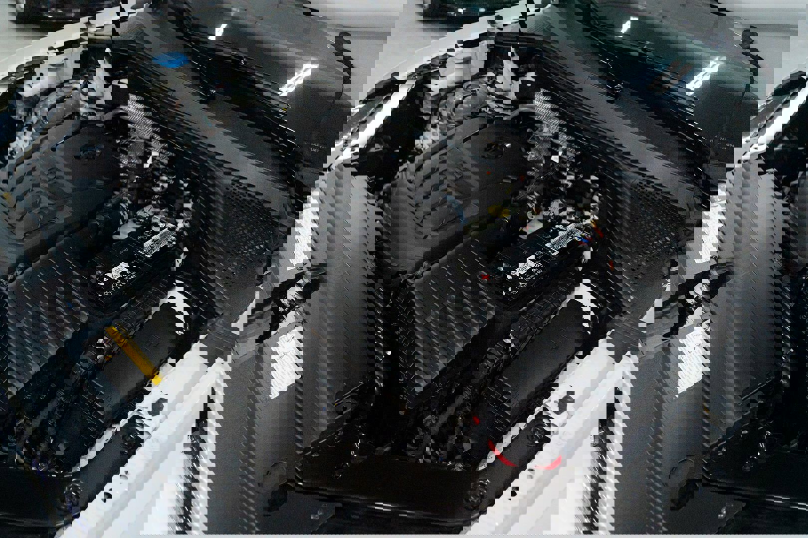 Used 2020 Volkswagen Tiguan SE R-Line w/ 3rd Row Seat Package image 55