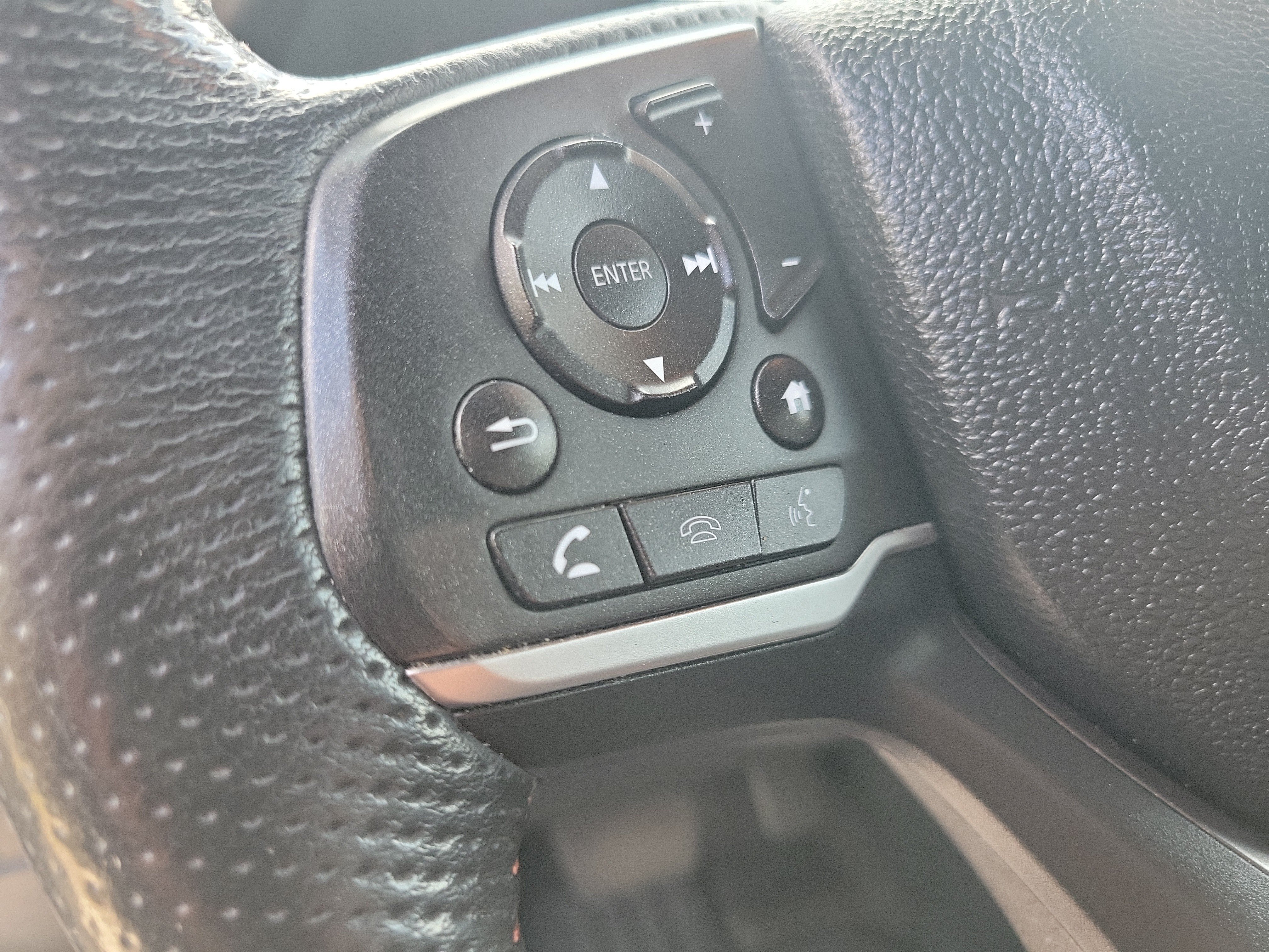 Used 2022 Honda Pilot TrailSport image 28