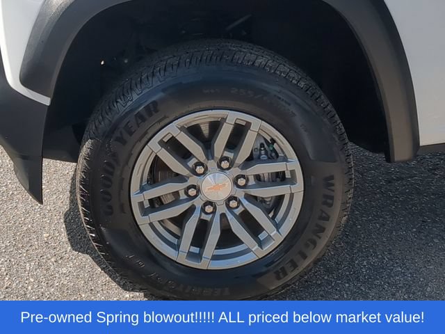 Used 2025 Chevrolet Colorado Trail Boss AWD/4WD image 18