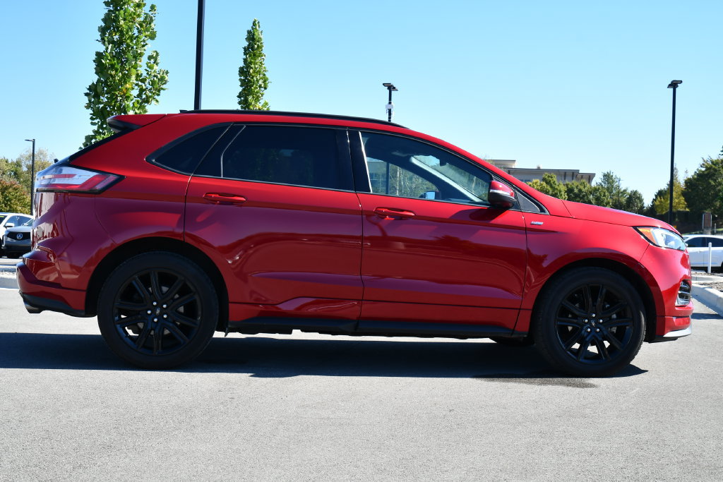 Used 2020 Ford Edge ST-Line FWD image 13