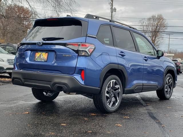 New 2025 Subaru Forester Premium image 3