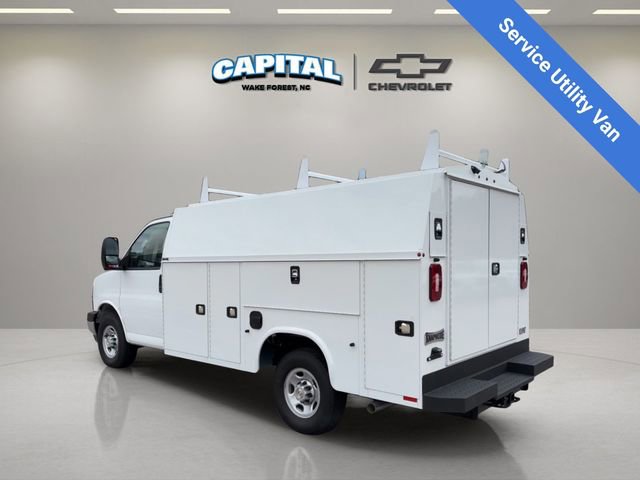 New 2025 Chevrolet Express 3500 w/ Power Convenience Package RWD image 3