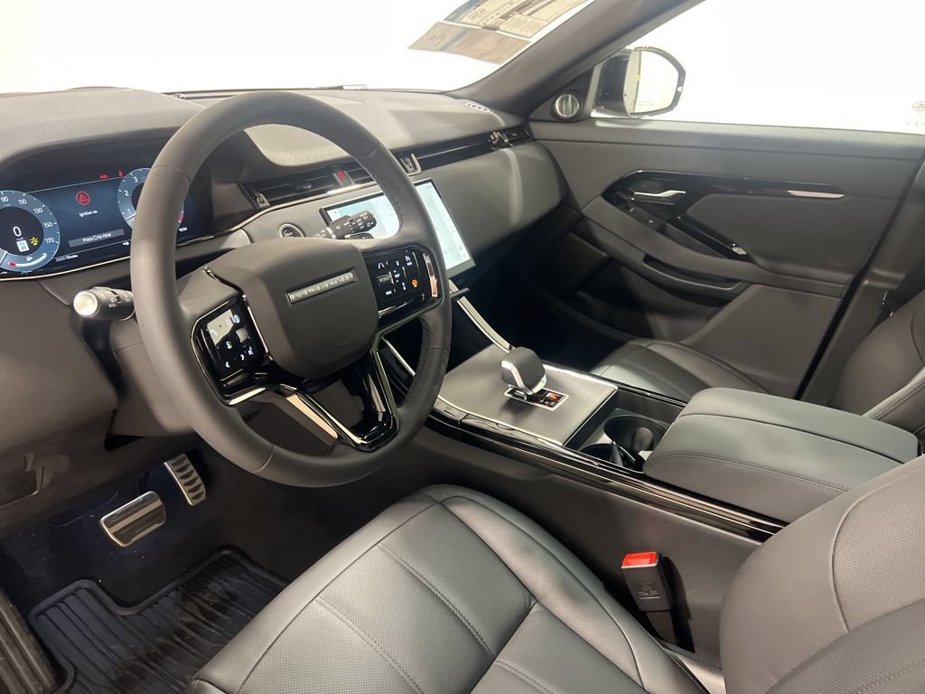 Certified 2026 Land Rover Range Rover Evoque Dynamic SE AWD/4WD image 10