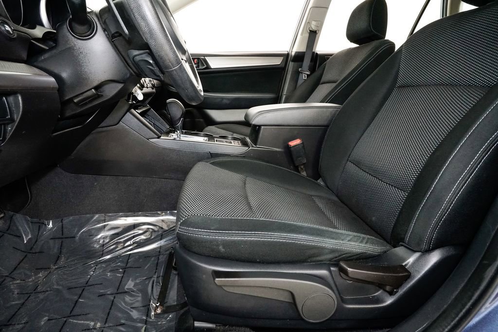 Used 2017 Subaru Outback 2.5i image 11