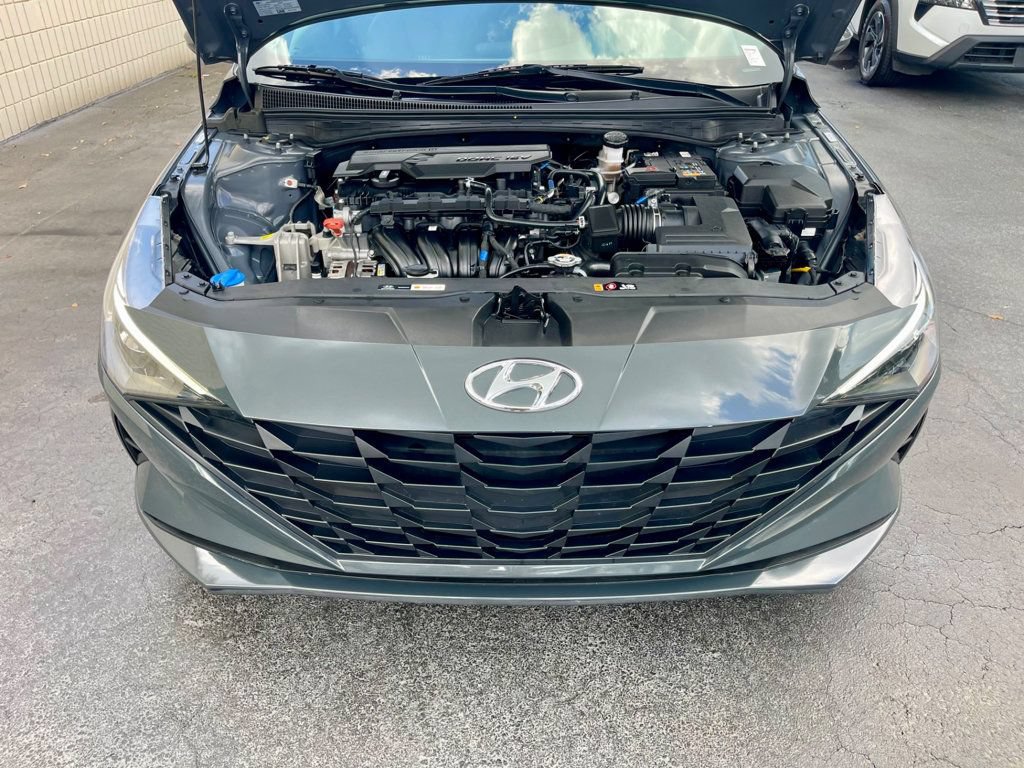 Used 2023 Hyundai Elantra SEL FWD image 14