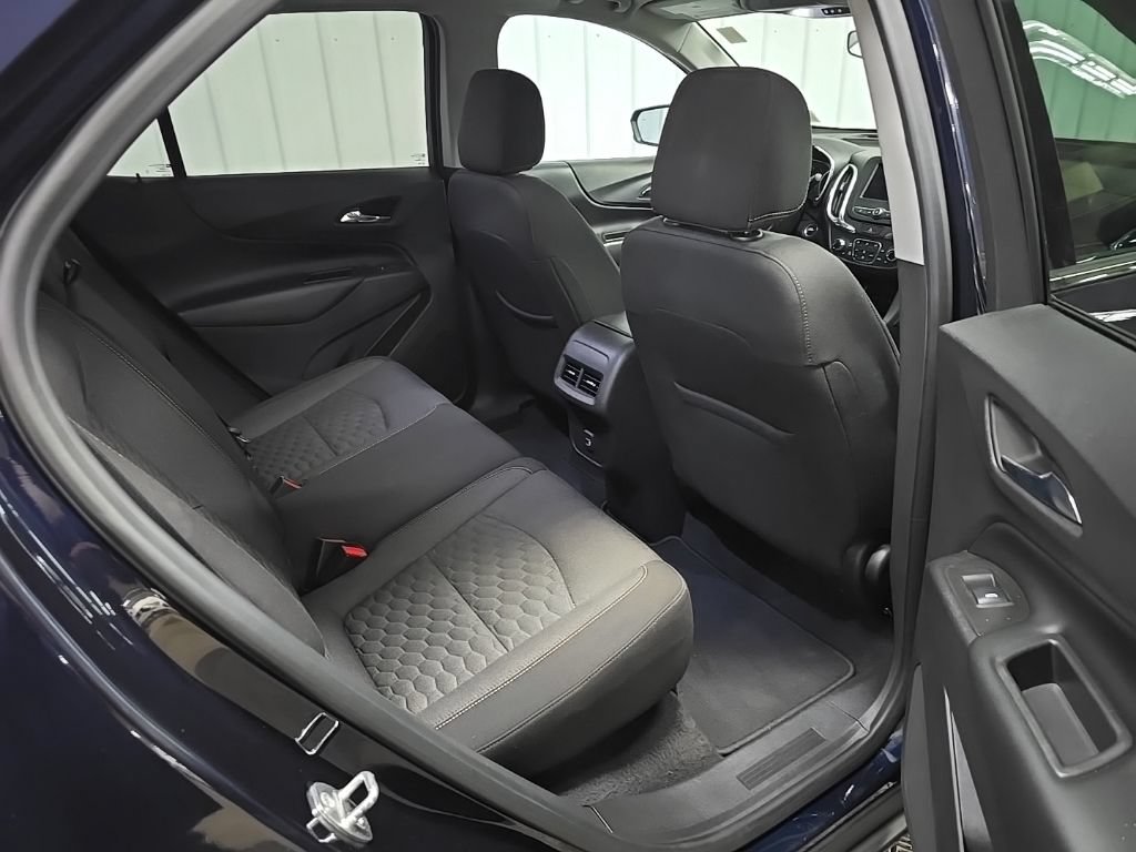 Used 2020 Chevrolet Equinox LT AWD/4WD image 17