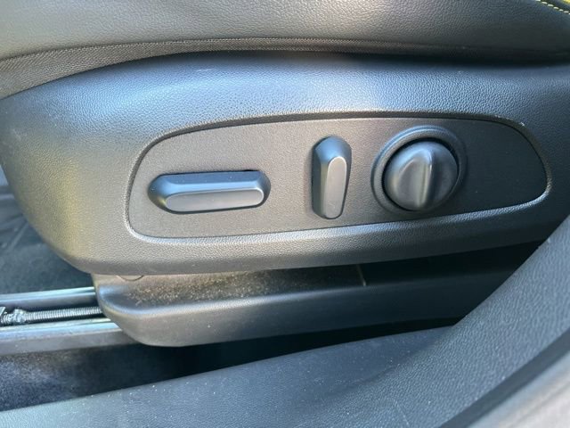 Used 2024 Chevrolet TrailBlazer ACTIV w/ Driver Confidence Package image 28