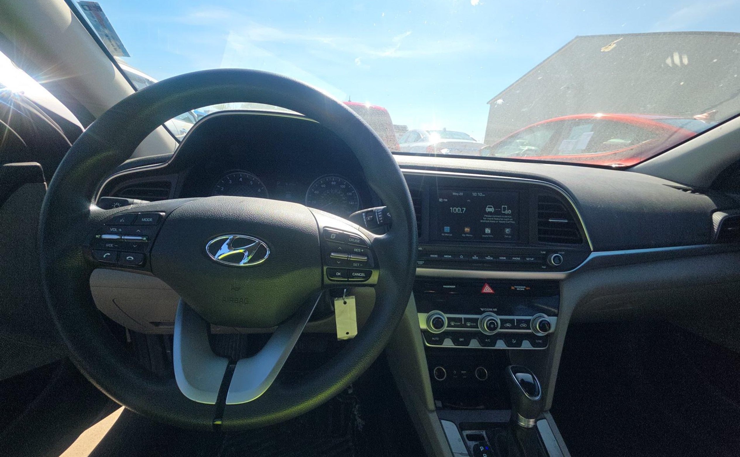 Used 2020 Hyundai Elantra SEL FWD image 6