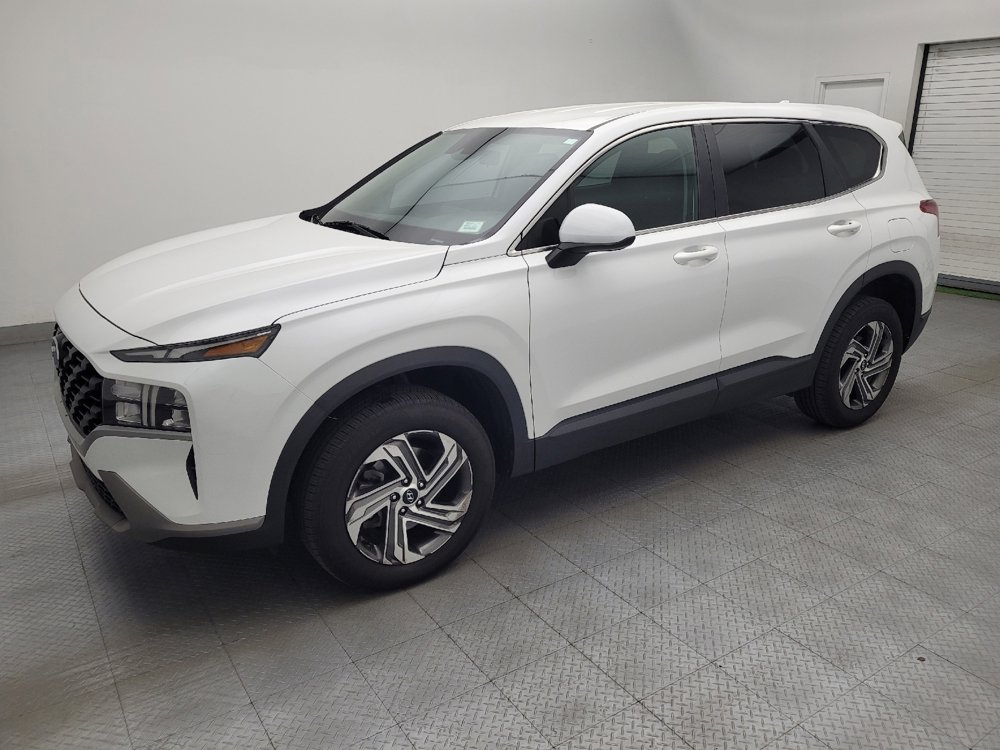 Used 2022 Hyundai Santa Fe SE image 2