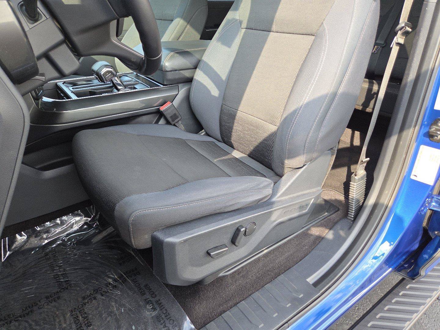 Used 2022 Ford F150 XLT w/ Equipment Group 302A High AWD/4WD image 19
