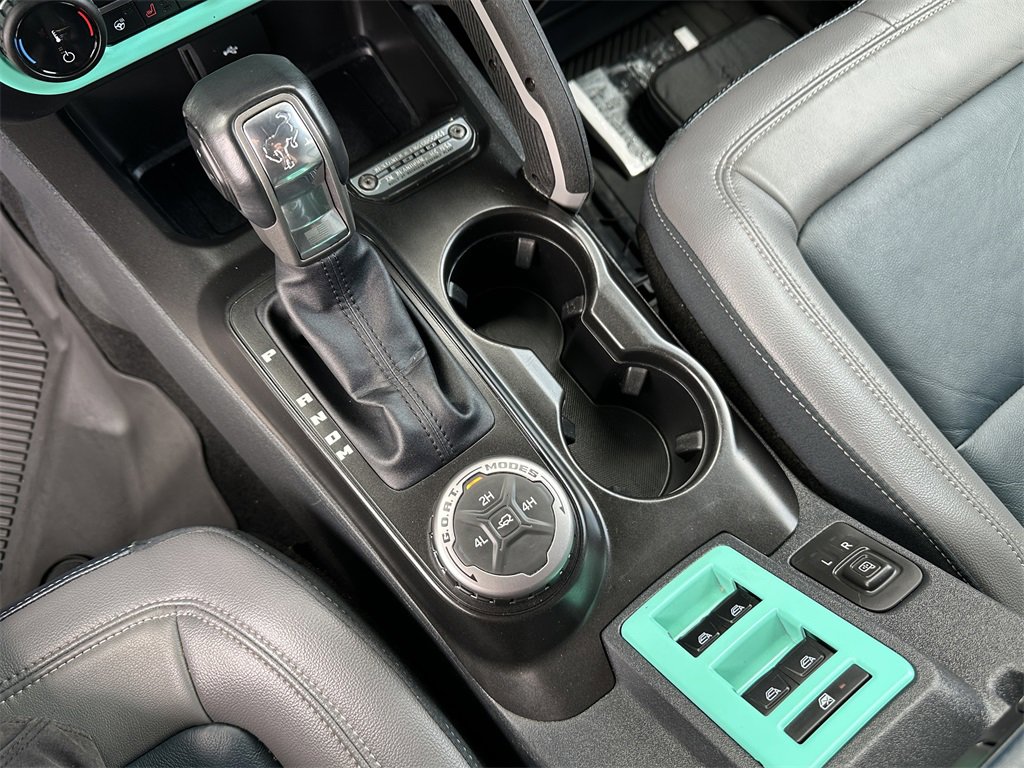 Used 2022 Ford Bronco Outer Banks image 19