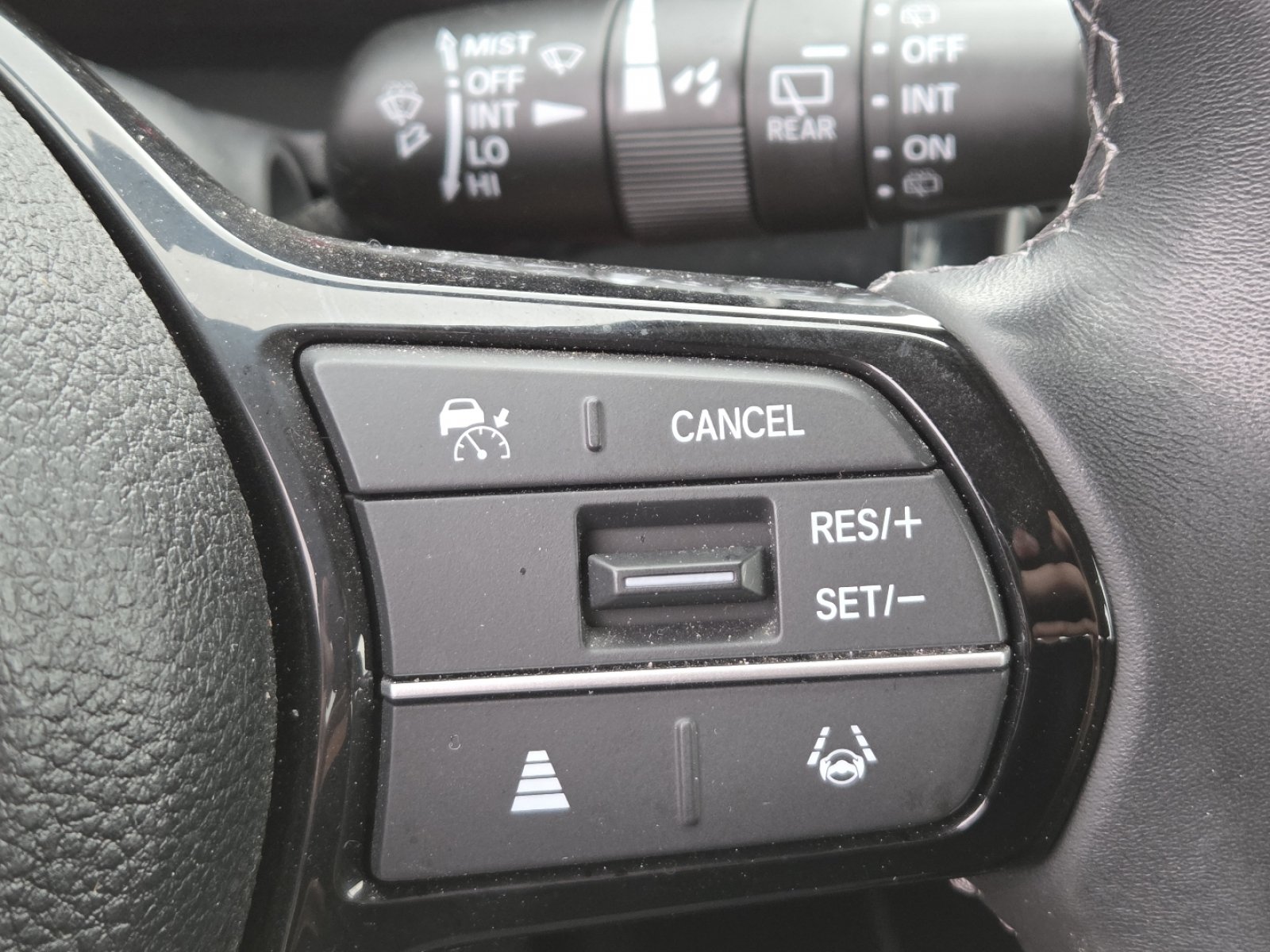 Used 2023 Honda Civic EX-L image 9