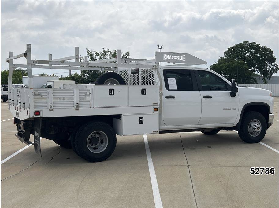 Used 2021 Chevrolet Silverado 3500 W/T w/ WT Convenience Package AWD/4WD image 2