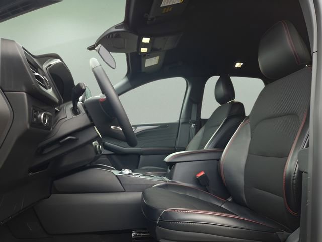 Used 2025 Ford Escape ST-Line Elite w/ Class II Trailer Tow Package image 9