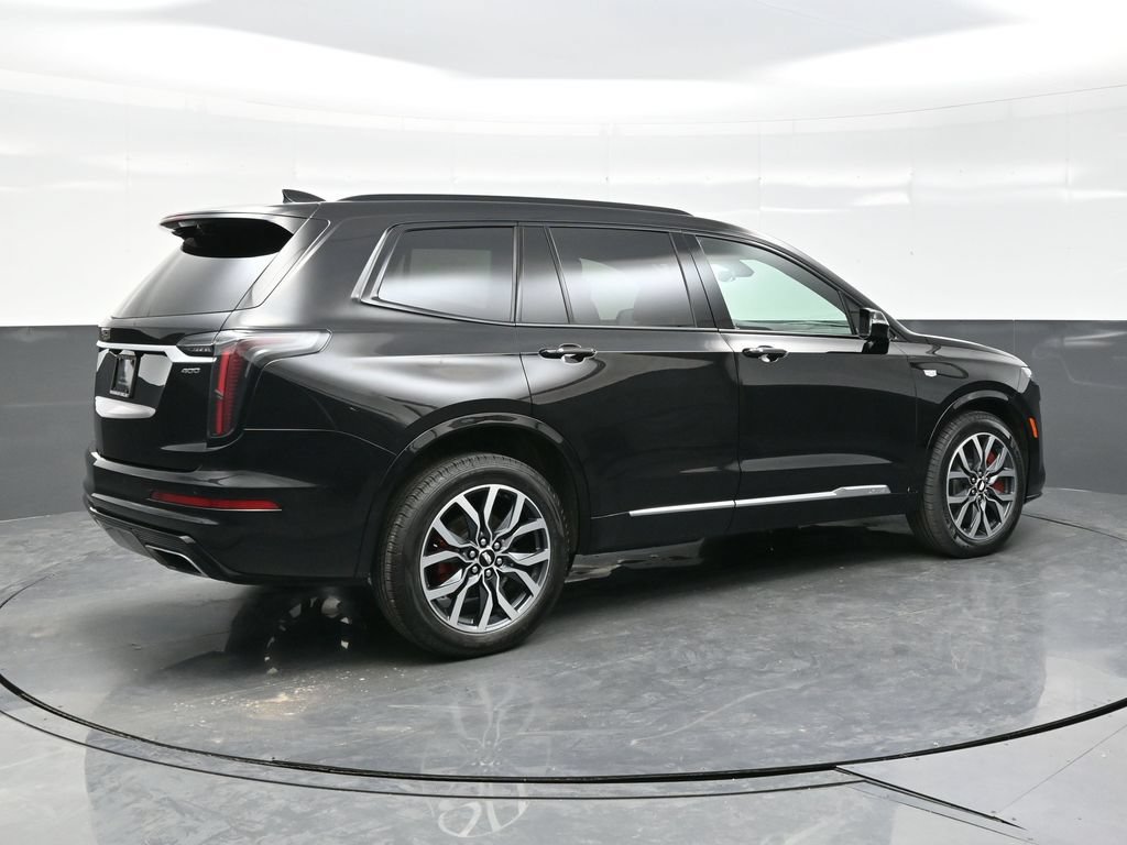 Certified 2023 Cadillac XT6 Sport w/ LPO, Floor Liner Package AWD/4WD image 7