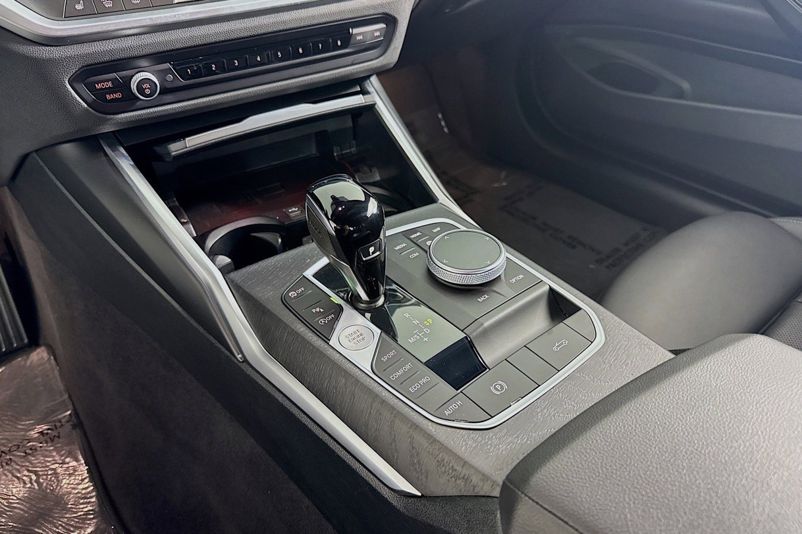 Used 2023 BMW 430i Convertible w/ Convenience Package image 7