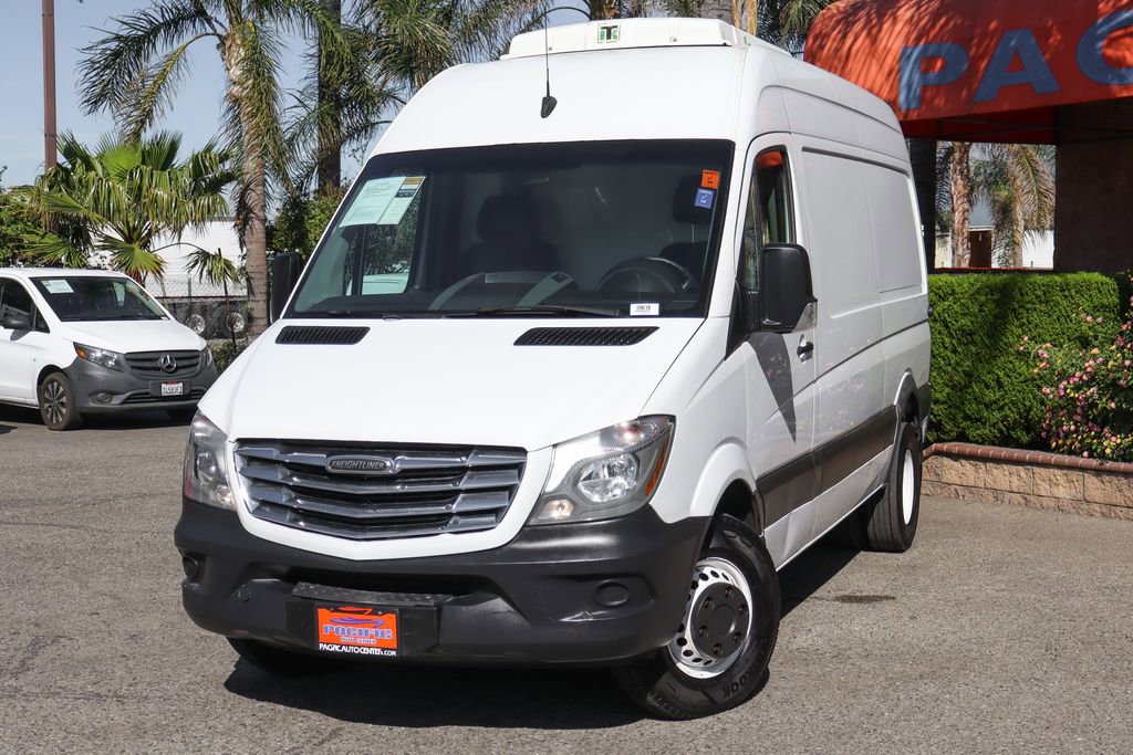 Used 2016 Freightliner Sprinter 3500 w/ High Idle Fixed Package image 4