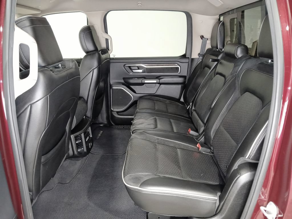 Used 2019 RAM 1500 Laramie AWD/4WD image 10
