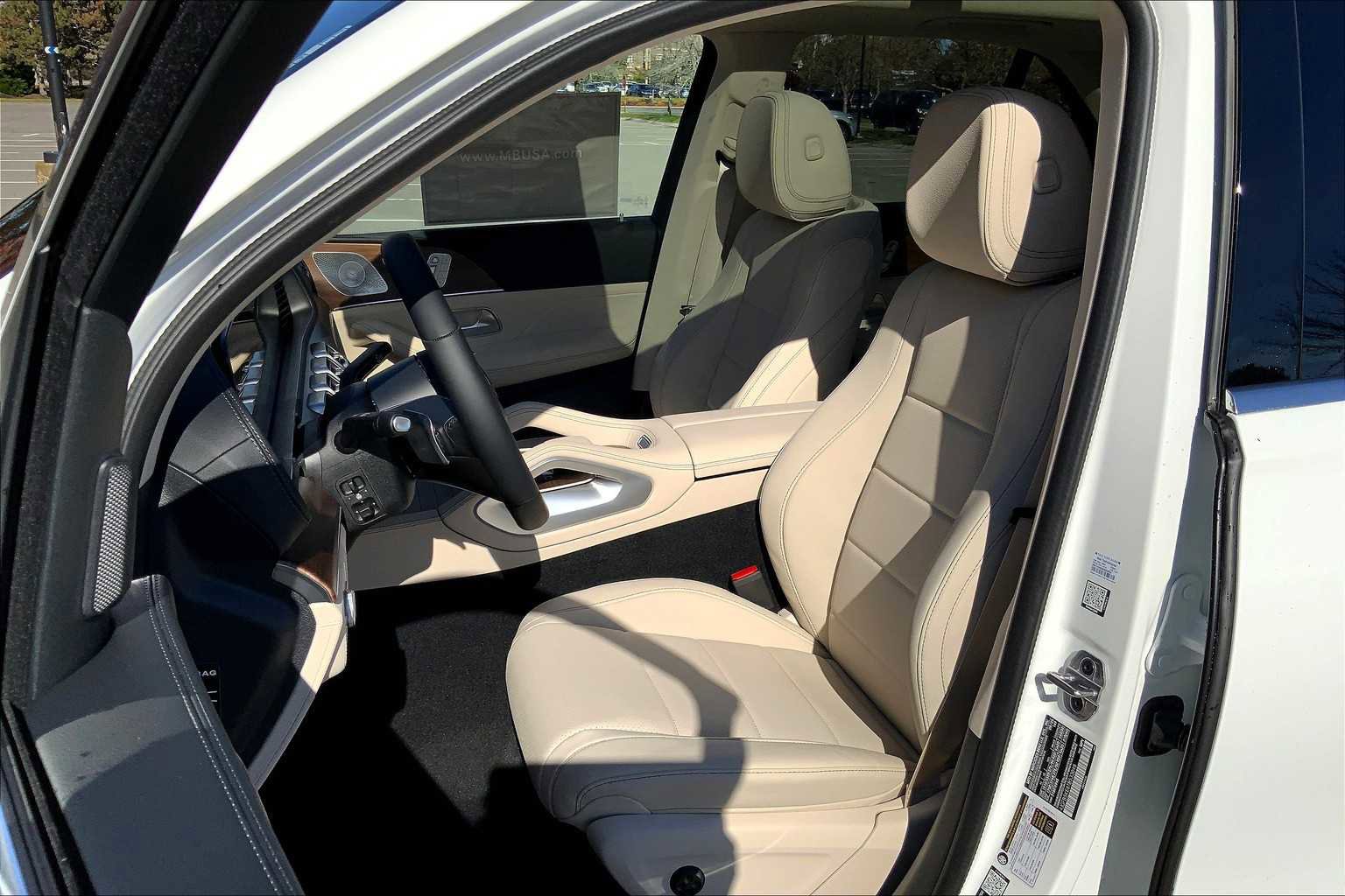 New 2026 Mercedes-Benz GLE 450 4MATIC image 12