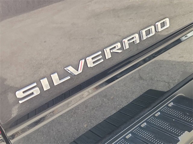 Used 2025 Chevrolet Silverado 1500 Custom image 30