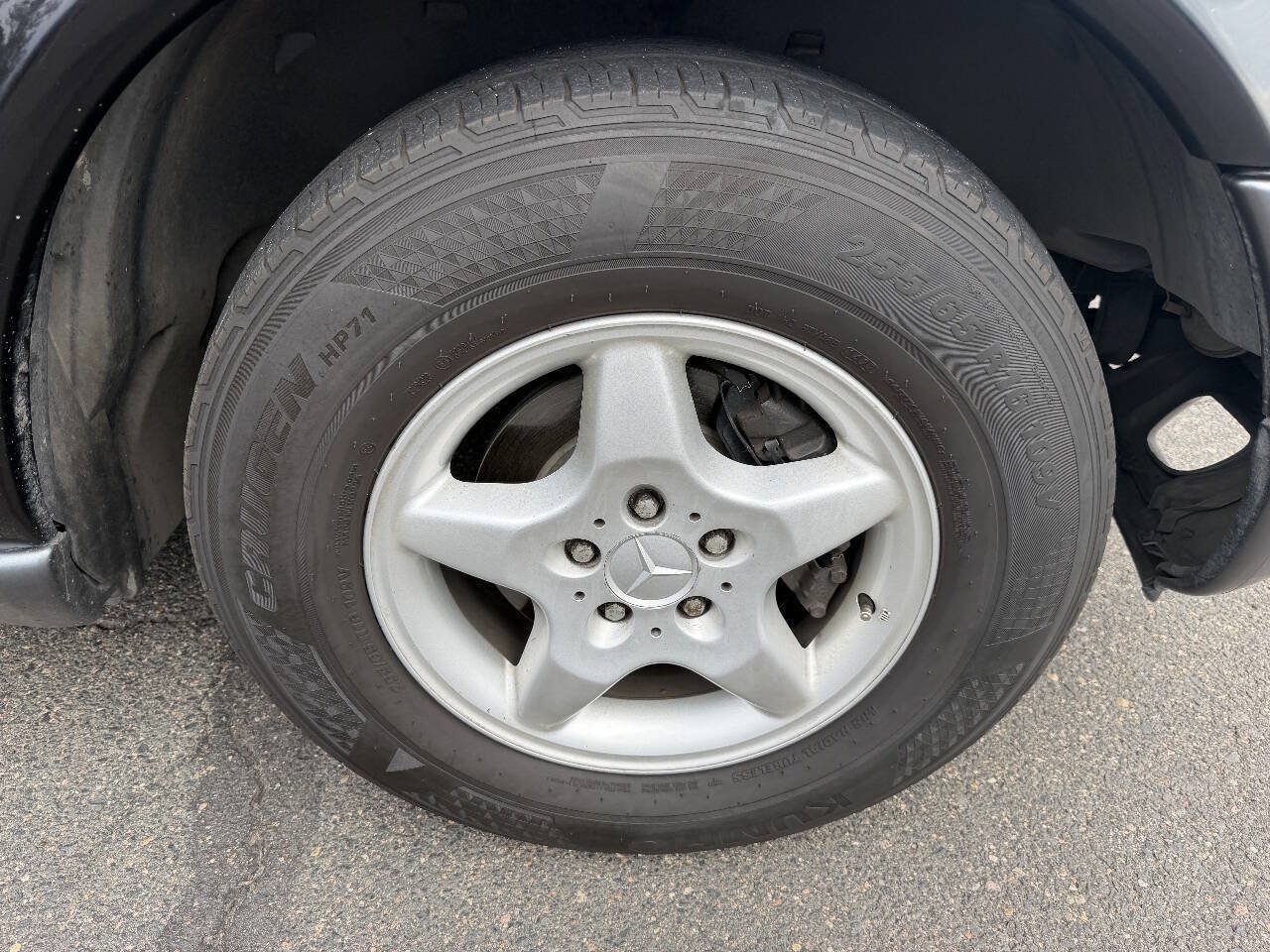 Used 1999 Mercedes-Benz ML 320 4MATIC image 32