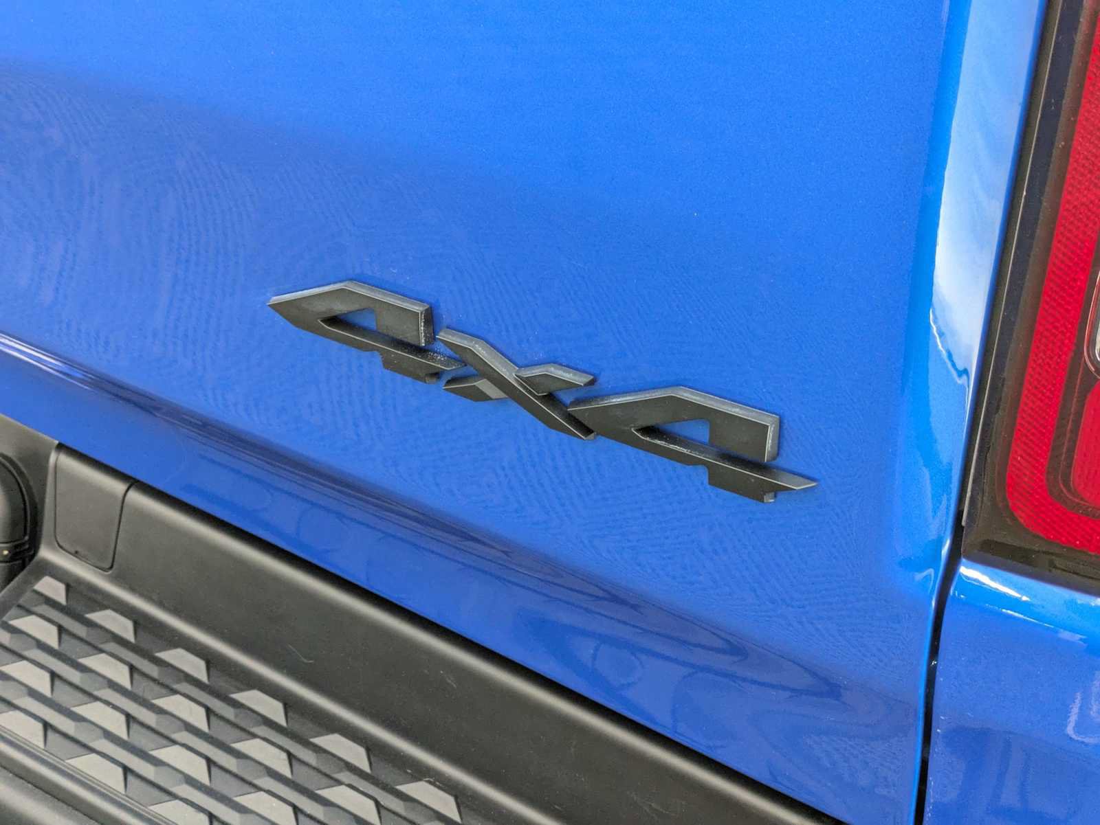 Used 2022 RAM 1500 Rebel w/ Off Road Group AWD/4WD image 13