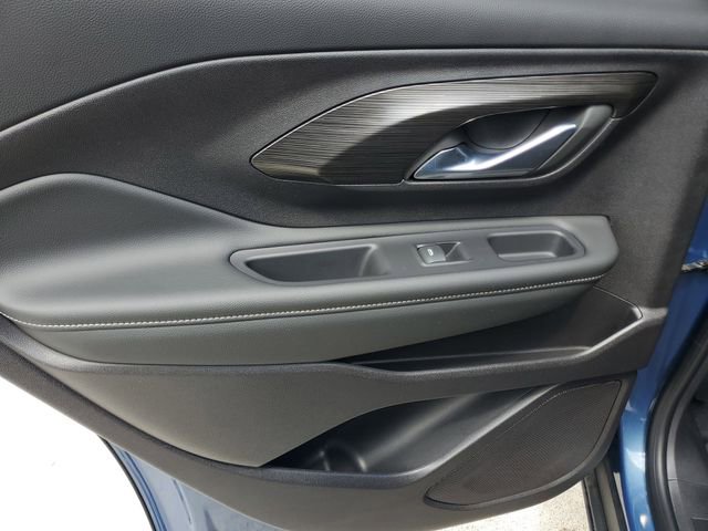 Certified 2024 GMC Terrain SLE w/ Driver Convenience Package FWD image 13