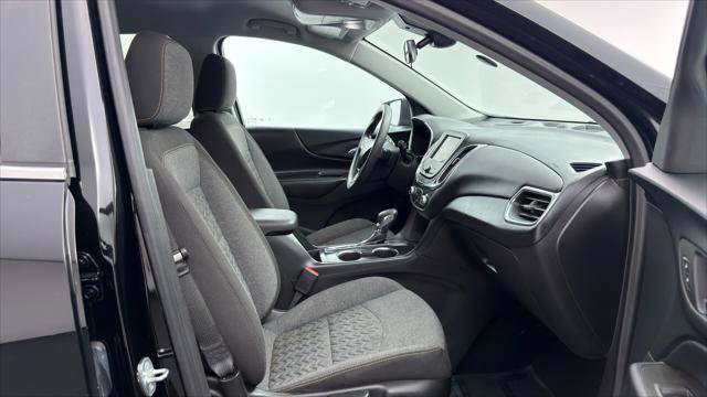 Used 2023 Chevrolet Equinox LT FWD image 22