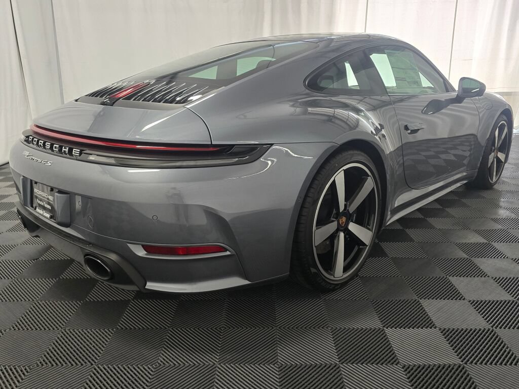 New 2026 Porsche 911 Carrera 4S AWD/4WD image 7