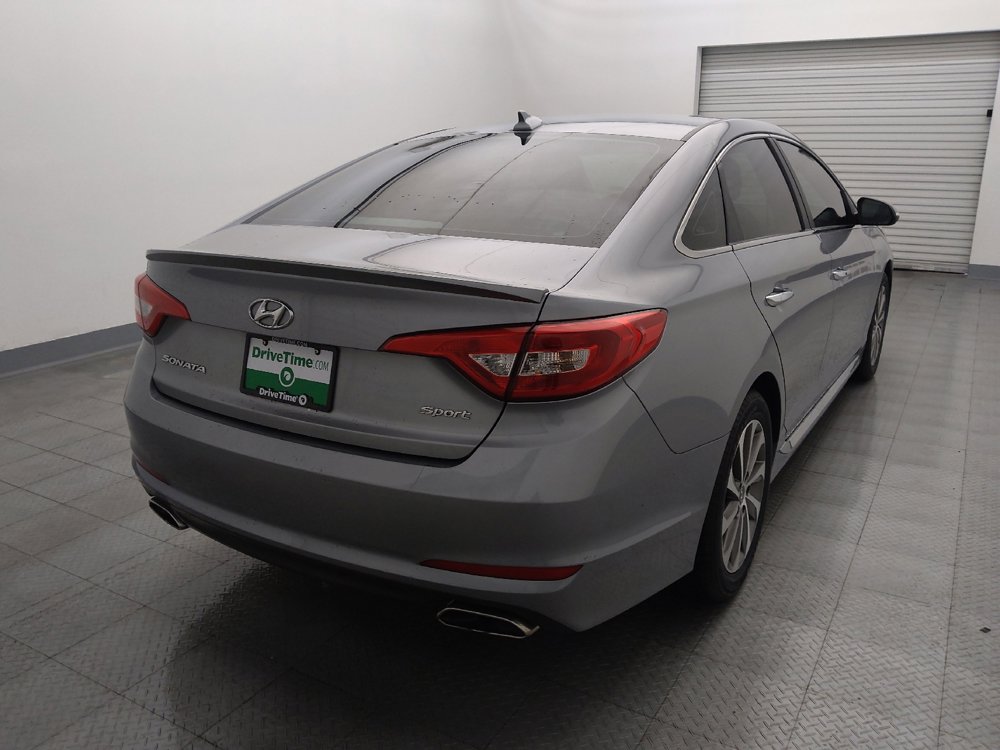 Used 2015 Hyundai Sonata Sport w/ Option Group 03 image 7