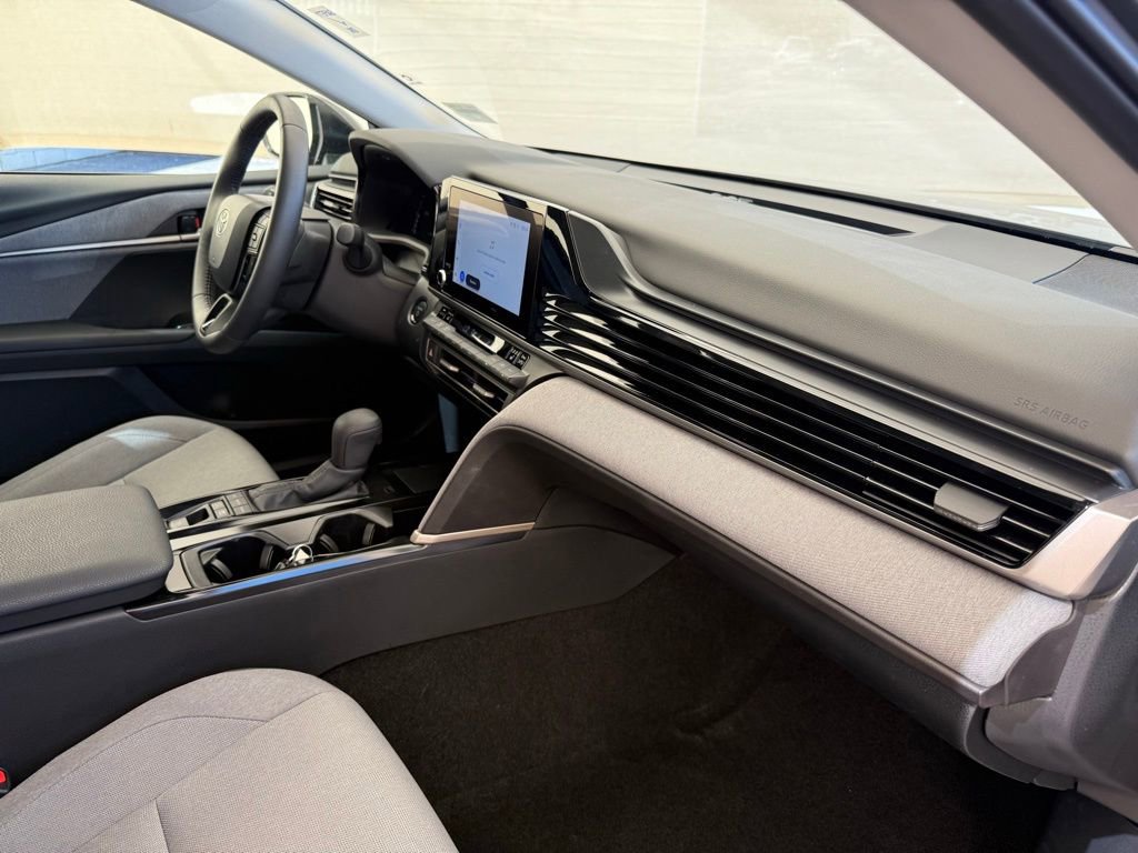 Used 2025 Toyota Camry LE w/ Convenience Package AWD/4WD image 15
