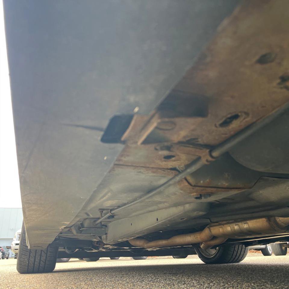 Used 2010 Cadillac CTS Premium image 28