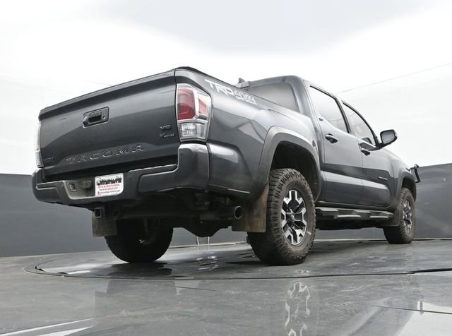 Used 2023 Toyota Tacoma TRD Off-Road w/ TRD Premium Off Road Package AWD/4WD image 11